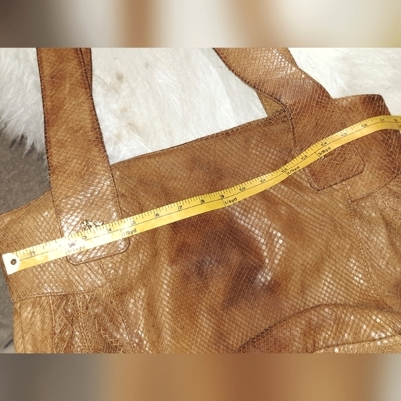 Jenrigo Italy Vintage Distressed Snakeskin Embossed Leather Shoulder Bag - Picture 7 of 15